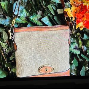 FOSSIL tan with soft leather ..crossbody        Lightly used.